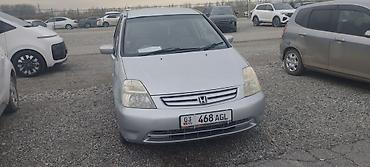 Honda: Honda Stream: 2003 г., Минивэн — 4