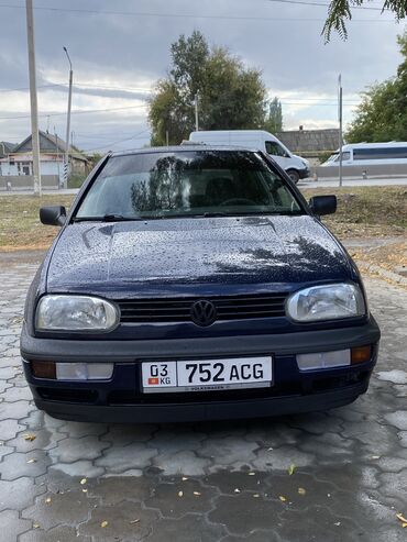 для авто: Volkswagen Golf: 1993 г., 1.6 л, Механика, Бензин, Хэтчбэк