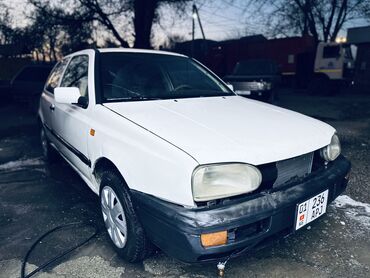 голв 3: Volkswagen Golf: 1993 г., 1.6 л, Механика, Бензин, Хэтчбэк