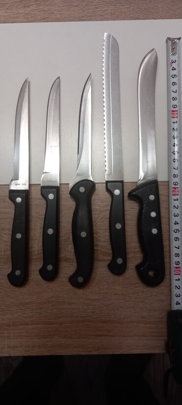 kuhinjski element: Kuhinjski noževi 5 komada. Dobri i naostreni Novi Beograd