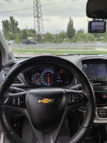 spark 7: Chevrolet Spark: 2019 г., 1 л, Вариатор, Бензин, Хэтчбэк — 9