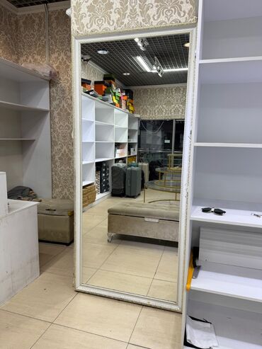 маленькое зеркало с подсветкой: Продам зеркало Высота 220 Ширина 98 см В очень хорошем состоянии