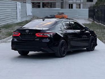 баги: Toyota Camry: 2020 г., 2.5 л, Автомат, Гибрид, Седан — 4