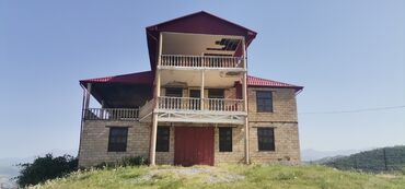 Həyət evləri və villaların satışı: 11 otaq, 1 kv. m, Orta təmir — 2