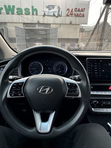 Hyundai: Hyundai Sonata: 2019 г., 2 л, Автомат, Газ, Седан — 7