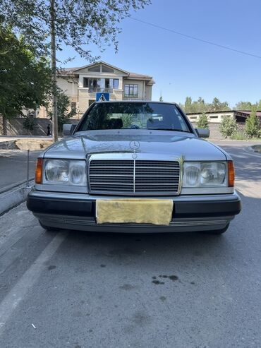 сиденья на мерс 124: Mercedes-Benz W124: 1990 г., 3 л, Автомат, Бензин, Седан