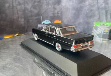 Avtomobil modelləri: Коллекционная модель Mercedes-Benz 220SE W111 black 1959 Vitesse — 15