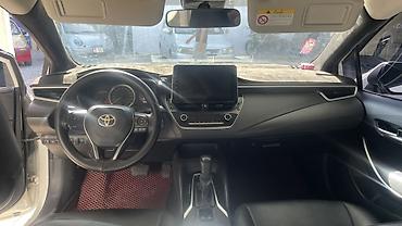 jac aion: Toyota Corolla: 2019 г., Гибрид, Седан — 5