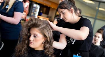 Obuka i kursevi: Kurs i Obuka za Muško Zenskog frizera New Models Academy World Centar — 10
