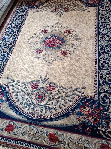 ковры на пол: Ковер Б/у, Турция