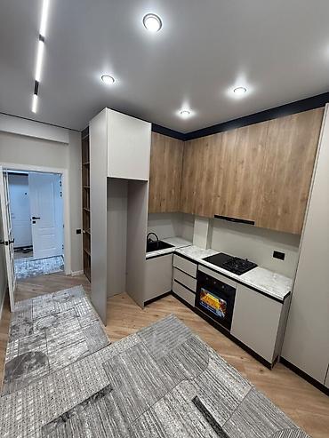 ихлас кв: 1 комната, 42 м², Элитка, 3 этаж, Дизайнерский ремонт — 1