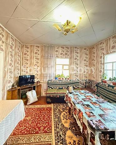 Продажа коттеджей и домов: 🏠Продается дом в с. Сокулук, верхняя зона 🟡 Комнаты: 4 🟡 Участок: 10 — 7