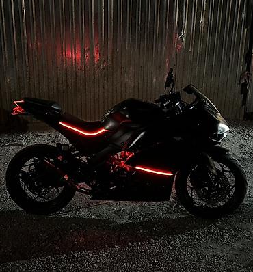 Спортбайк Ducati, 250 куб. см, Бензин, Взрослый, Б/у