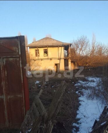 Bağ evlərinin satışı: Xaçmaz, 100 kv. m, 2 otaqlı, İşıq, Su