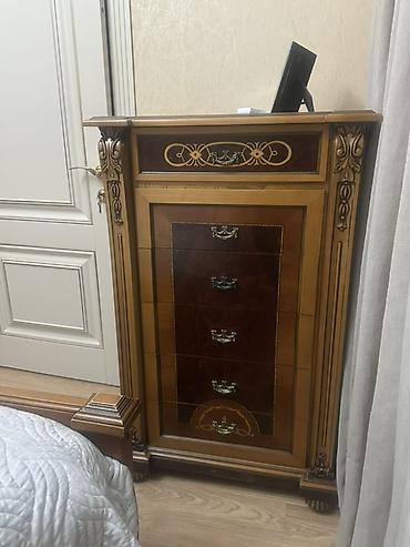 Qonaq otağı dəstləri: Masa və oturacaqlar — 8