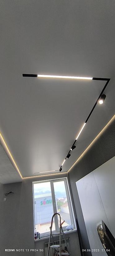 Трековые светильники и споты: Линейная магнитная трековая система освещения - Черный встраиваемый — 3