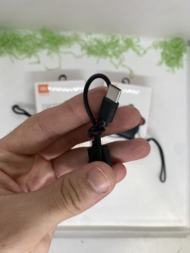 Qulaqcıqlar: Yeni Simsiz (Bluetooth) Qulaqcıqlar, Apple — 8