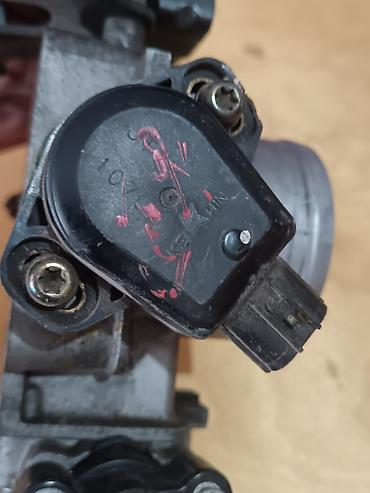 Дроссельные заслонки: Дроссельная заслонка Subaru 2000 г., Б/у, Оригинал, Япония — 3