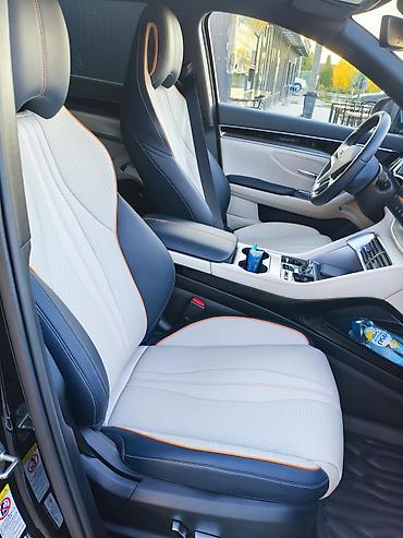 китайский жип: BYD Song Plus: 2023 г., 1.5 л, Вариатор, Гибрид, Кроссовер — 7