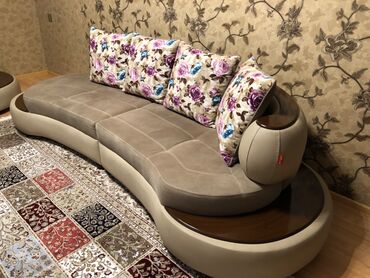 Divan və kreslo dəstləri: İdeal vəziyyətdə divan 4 nəfərlik kreslo mini divan 2 nəfərlik -da lalafo.az — 6 Divan və kreslo dəstləri: İdeal vəziyyətdə divan 4 nəfərlik kreslo mini divan 2 nəfərlik — 6