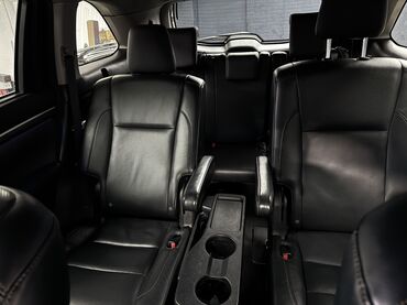 Toyota: Toyota Highlander: 2015 г., 3.5 л, Автомат, Гибрид, Внедорожник — 7