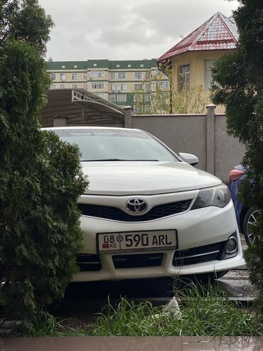 Toyota Camry: 2014 г., 2.5 л, Автомат, Бензин, Седан