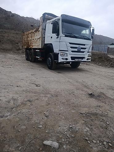 Грузовики: Грузовик, Howo, Стандарт, Б/у — 6