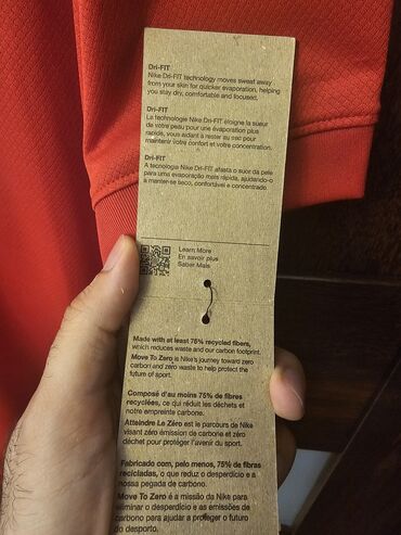 İdman formaları: Türkiye milli komandasının orijinal forması.Türkiyeden — 7