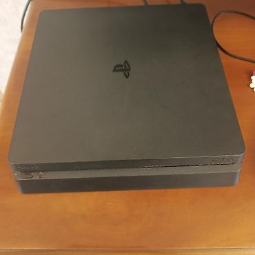 playstation 4 disc: Sony PlayStation 4 Slim oyun konsolu Xüsusiyyətlər: - Model: PS4 Slim — 2