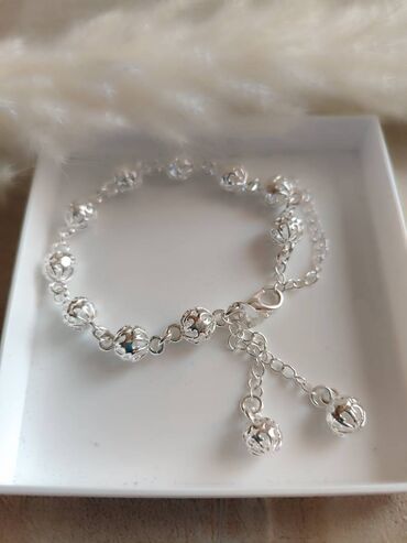 silikonske narukvice za satove: Charm bracelet, Material: Silver