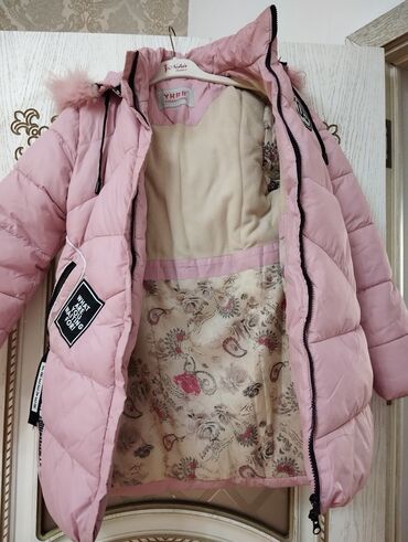 Digər: Kurtka 12 yaş qız uşağı üçün isti saxlayır kapişonkası zamokladı — 3
