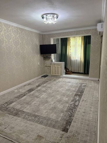 Продажа квартир: 3 комнаты, 55 м², 104 серия, 2 этаж, Косметический ремонт