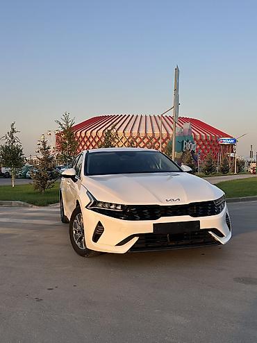Kia K5: 2022 г., 2 л, Автомат, Гибрид, Седан