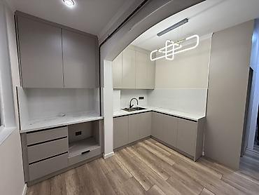 магазин техномир: 3 комнаты, 83 м², Технопарк 106 серия улучшенная, 9 этаж, Дизайнерский ремонт — 4