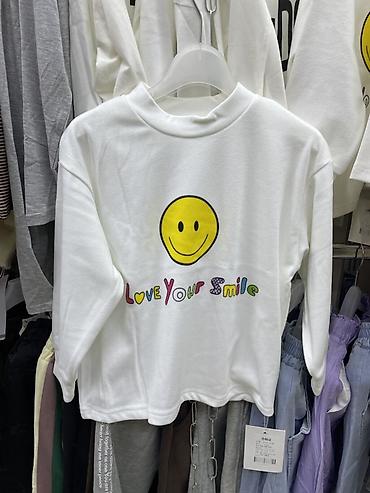 Другие детские вещи: Детская одежда номер для связи 1) Зеленый свитер с высоким — 31