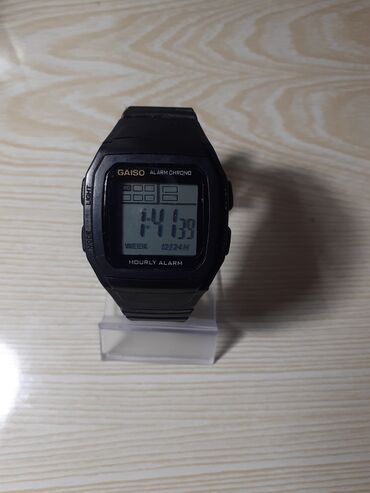 Əntiq saatlar: Cib saatları .Gənclik metrosu keçmiş Gənclik mehmanxanasının yanı — 15