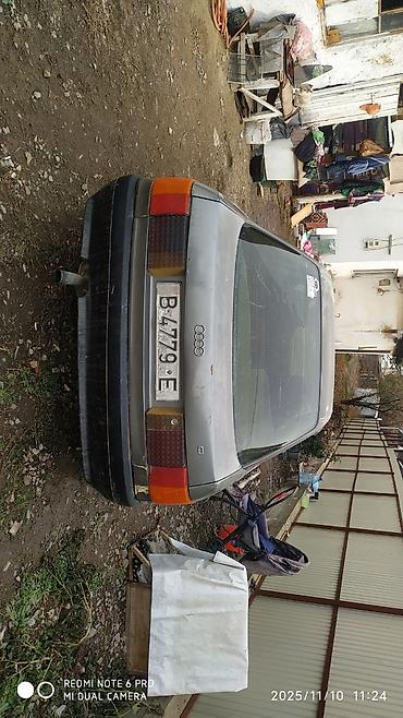 Audi: Audi 80: 1987 г., 1.8 л, Механика, Бензин, Седан — 13