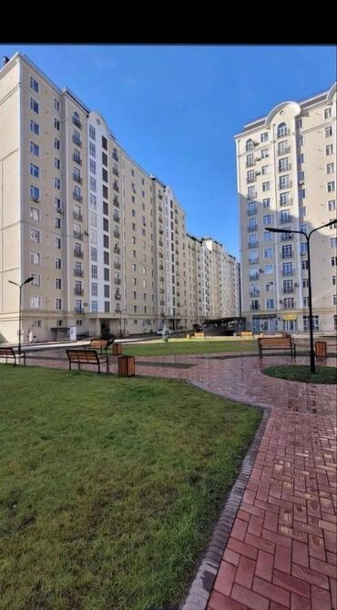 дом асанбай: 2 комнаты, 64 м², Элитка, 10 этаж, Дизайнерский ремонт