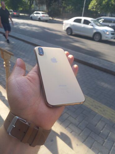 Poco: IPhone Xs, 256 GB, Matte Gold, Zəmanət