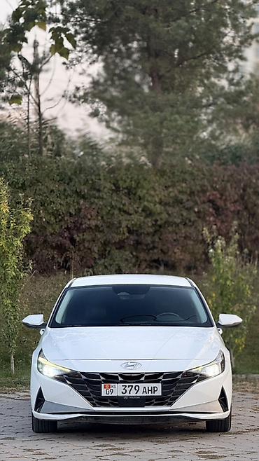 Hyundai Avante: 2020 г., 1.6 л, Вариатор, Гибрид, Седан