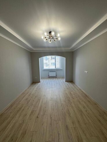 Продажа домов: 1 комната, 44 м², 106 серия улучшенная, 5 этаж, Евроремонт