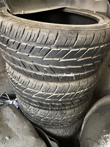 Шины: Продаю резину ARIVO 285/40R22
Состояние как новое 
Лето