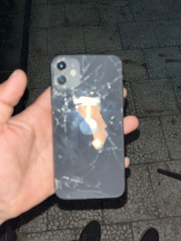 iphone 4 купить: IPhone 11, 128 GB, Qara, Qırıq