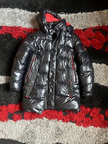 детские вещи куртка: Продаю куртку!!! Vogue Vendise 4 men На 11-12 лет Цвет-черный