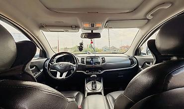kreditle avtomobiller: Kia Sportage: 0.1 l | 2011 il — 6