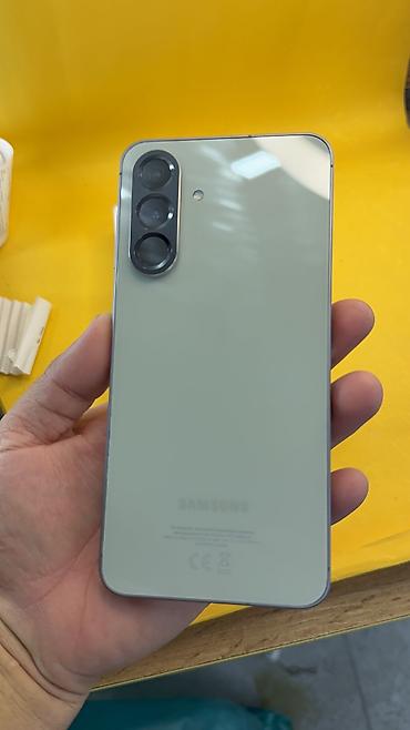 samsung: Samsung Galaxy A56 5G, Б/у, 256 ГБ, 2 SIM — 5