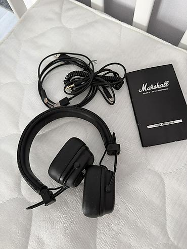 Кулакчындар: Оригинальные Marshall Major IV — беспроводные накладные наушники В — 1