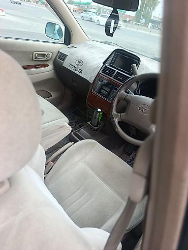 belarus 892 2: Toyota Gaia: 2002 г., 2 л, Автомат, Бензин, Минивэн — 4