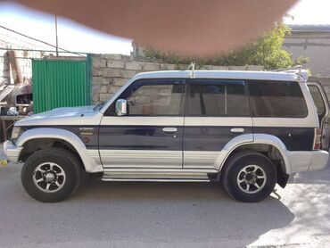 pajero io satilir: Mitsubishi Pajero: 2.8 l | 1994 il 300000 km Ofrouder/SUV