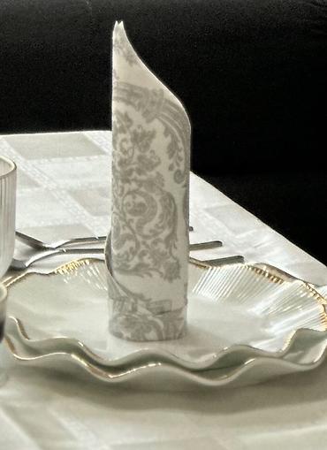 Наборы посуды: Премиальная аренда посуды на 20 персон Идеальное оформление стола для — 19